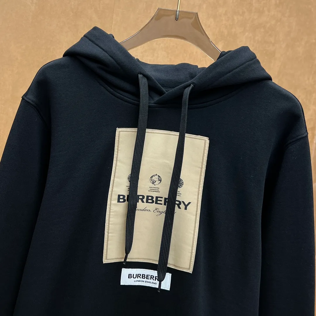 BBR 🅱️ 【BUR ， 】 2022 ， ，Premium Versatile ， BUR ， T ， ， BUR ， BUR ， ， Series！！ T ， ， ， ， Thomas burbe*rry 《 》 ， ， ， ， ， ， ， ， ！！ ， 。 OV ， 。 ， ， ！！ bbr ， ，In Stock ， ！！ ； Classic ； ； Versatile ！ ！ ； ‼️ ； ； Quality ！ ：100% ：95% 5% ， ； ； ！ Sizes S、M、L、XL、XXL Size Size